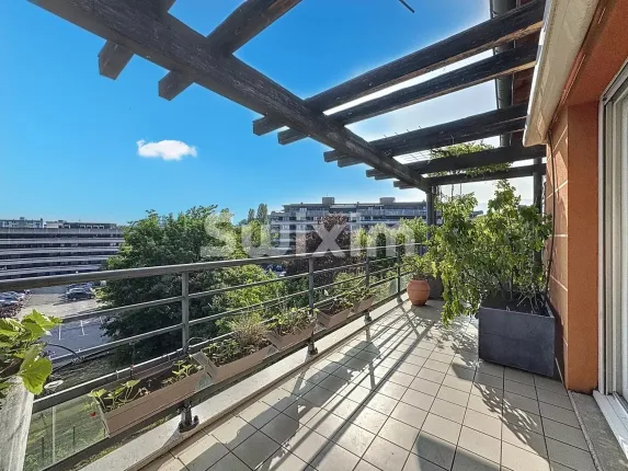 Wohnung zu verkaufen in Ferney-Voltaire, 6 Zimmer, 142.06 m2