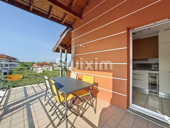 Wohnung zu verkaufen in Ferney-Voltaire - Wohnung zu verkaufen in Ferney-Voltaire, 6 Zimmer, 142.06 m2 - Smart Propylaia (3)