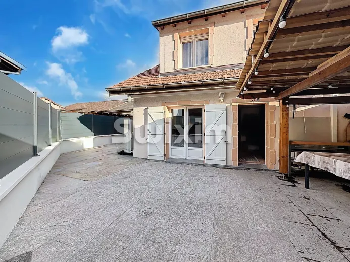 Haus zu verkaufen in Saint-Jean-de-Gonville - Smart Propylaia