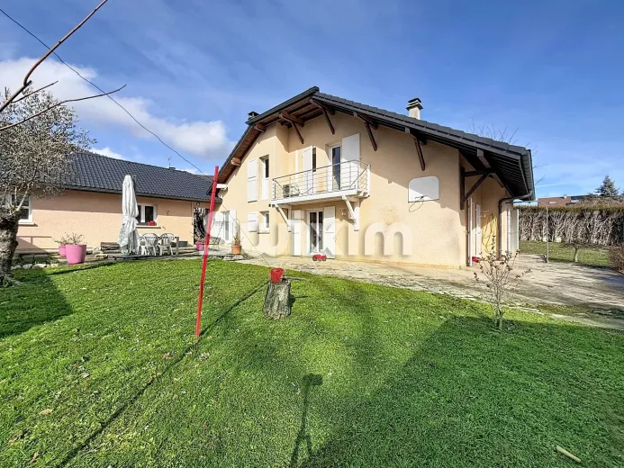 Haus zu verkaufen in Gex - Smart Propylaia