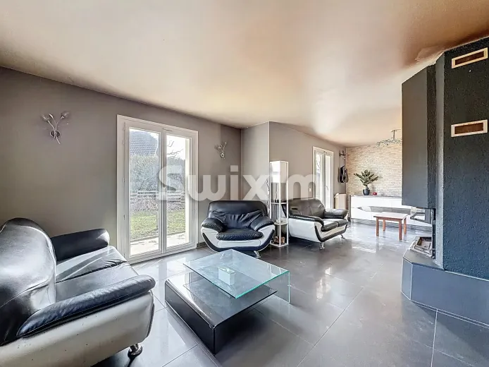 Haus zu verkaufen in Gex - Einfamilienhaus zu verkaufen in Gex, 7 Zimmer, 169 m2 - Smart Propylaia (3)