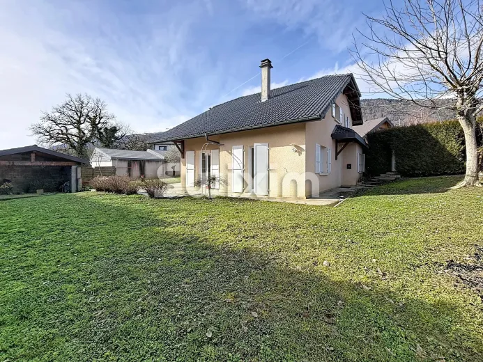 Haus zu verkaufen in Gex - Einfamilienhaus zu verkaufen in Gex, 7 Zimmer, 169 m2 - Smart Propylaia (18)