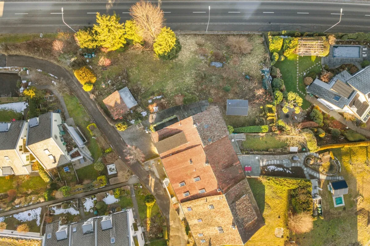 Egg b. Zürich zu verkaufen Angebautes Haus Schweiz - cChic-immoHub Ihr Immobilienportal
