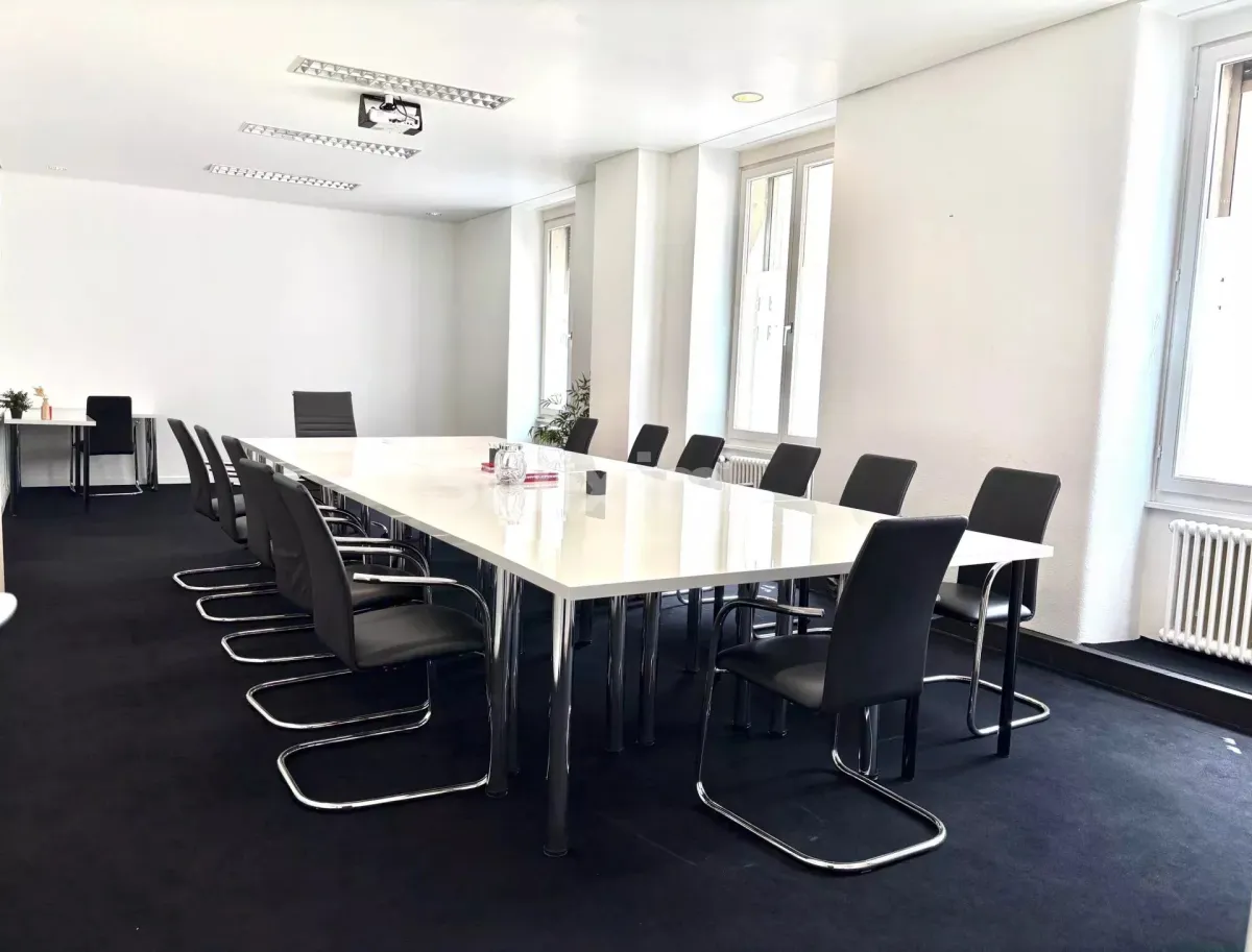 Genève à louer Bureau Suisse - cChic-immoHub votre portail immobilier