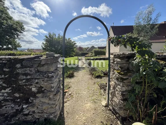 Haus zu verkaufen in Bard-lès-Époisses (17)