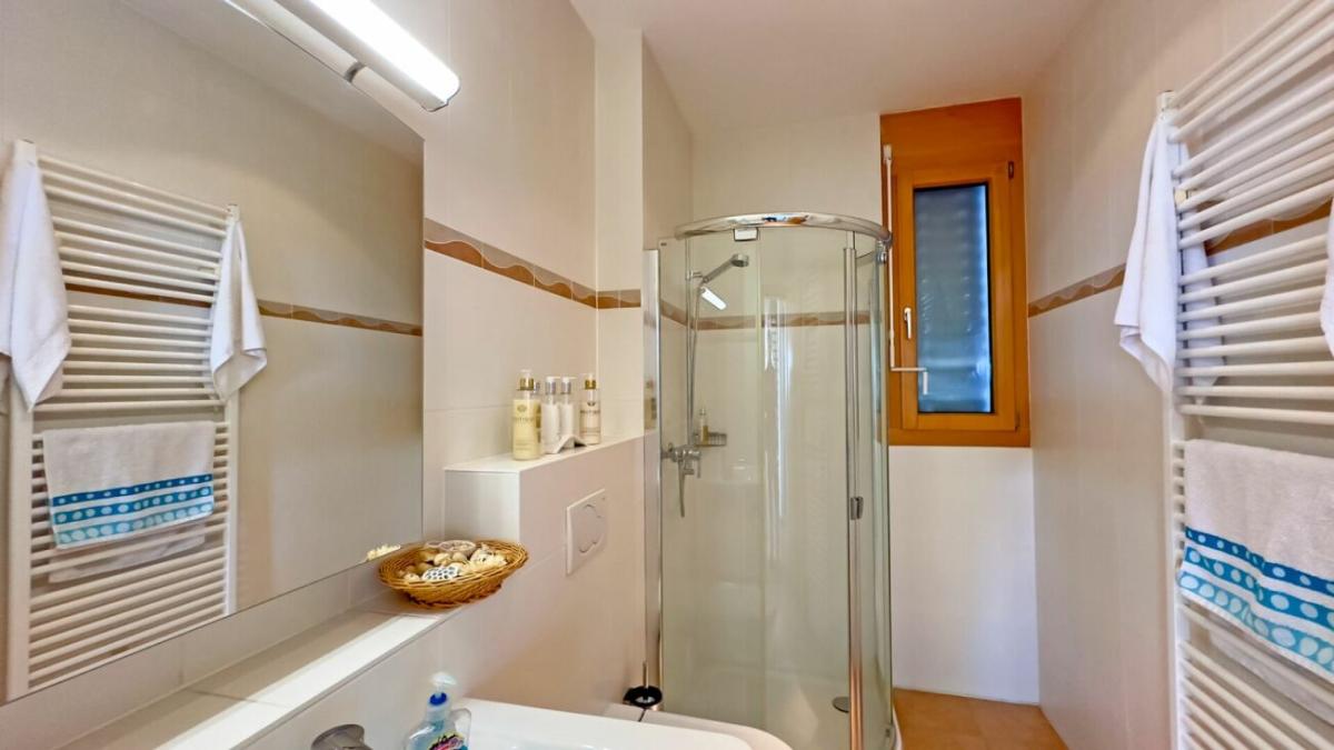 A vendre   Suisse - partenariat avec Smart-Propylaia Portail Immobilier