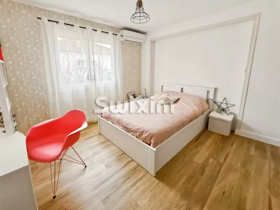 House for sale in Pierrelatte (24)