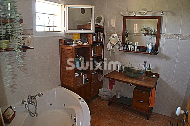 Haus zu verkaufen in Saint-Laurent-d'Aigouze - Smart Propylaia (35)