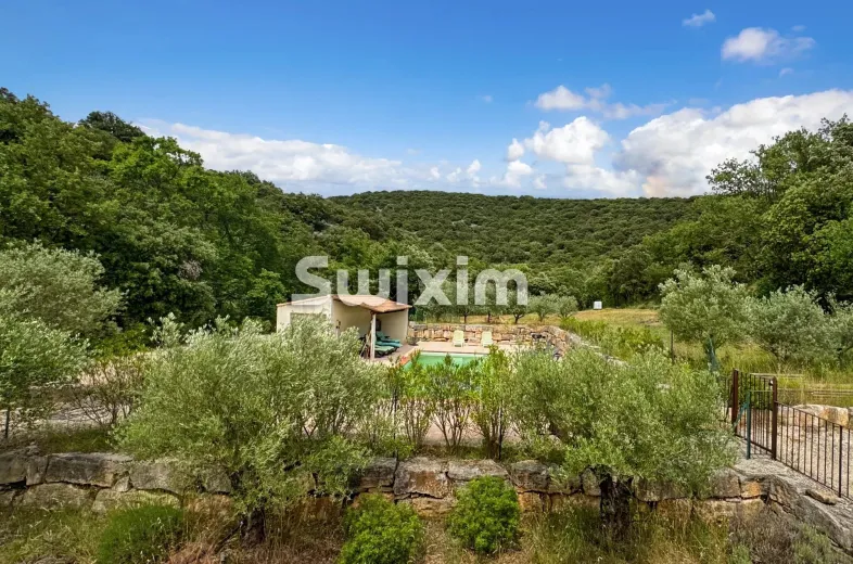 Maison à vendre à Aiguèze - Propriété avec gîte, piscine et superbe terrain arboré - Smart Propylaia (15)