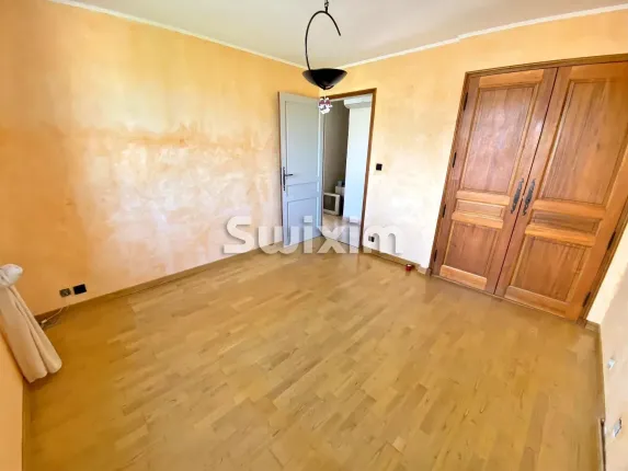 Maison à vendre à Bagnols-sur-Cèze (12)