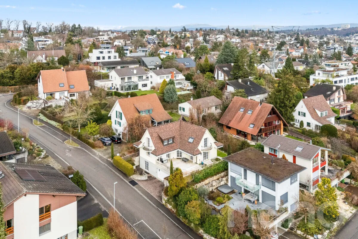 Oberwil BL for sale Single house Switzerland - cChic-immoHub your real estate portal