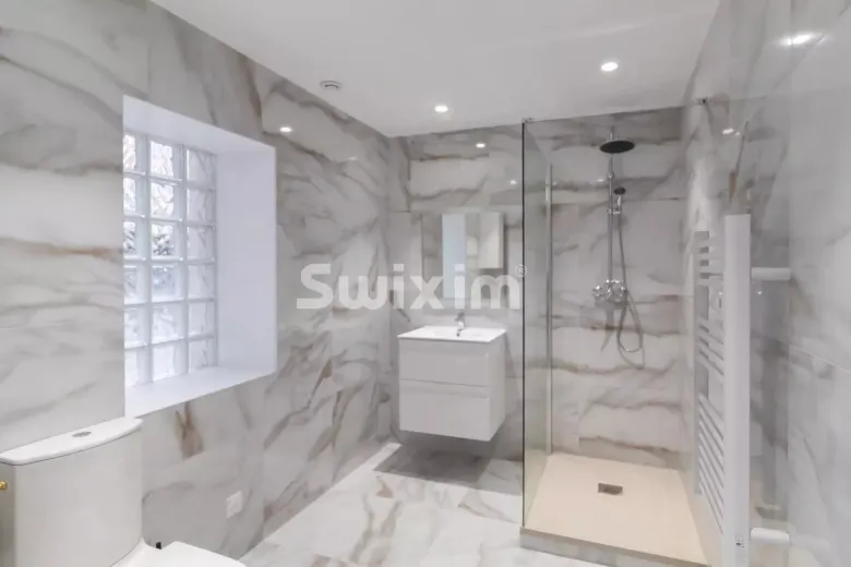 Wohnung zu vermieten in Saint-Claude - Wohnung zu vermieten in Saint-Claude, 2 Zimmer, 40.7 m2 - Smart Propylaia (12)