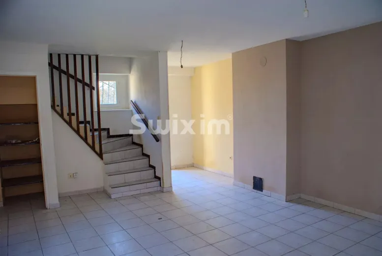 Haus zu verkaufen in Dole - Bauernhaus zu verkaufen in Dole, 5 Zimmer, 140 m2 - Smart Propylaia (27)