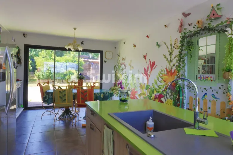 Haus zu verkaufen in Saint-Gineys-en-Coiron - Einfamilienhaus zu verkaufen in Saint-Gineys-en-Coiron, 7 Zimmer, 151 m2 - Smart Propylaia (21)