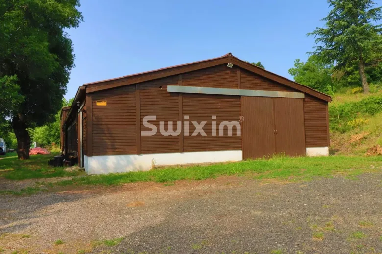 Haus zu verkaufen in Villeneuve-de-Berg - Ardèche-Bauernhof BIO-Grundstück mit Wiesen und eingezäunten Wäldern mit Quellen - Smart Propylaia (51)