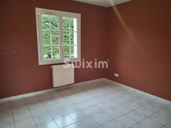 Maison à vendre à Candé-sur-Beuvron - Maison traditionnelle dans Village du Loir et Cher - Smart Propylaia (81)