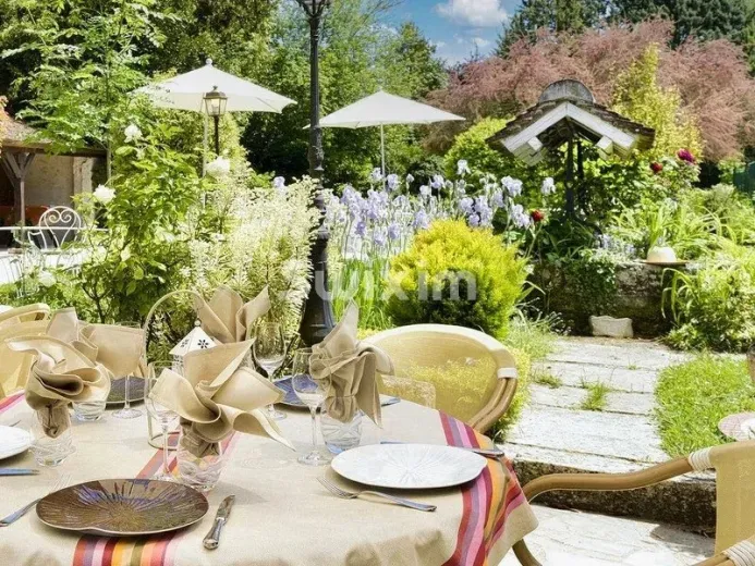 Commerce/industrie à vendre à Cheverny - Smart Propylaia (73)