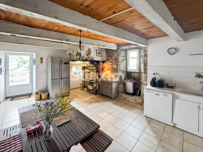 Haus zu verkaufen in Saint-Apollinaire-de-Rias - Einfamilienhaus zu verkaufen in Saint-Apollinaire-de-Rias, 4 Zimmer, 132 m2 - Smart Propylaia (57)