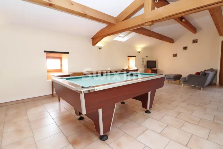 Haus zu verkaufen in Vagnas - Schönes Mas Ardéchois mit 5 Gîtes, einem Haus und 50ha Land - Smart Propylaia (54)