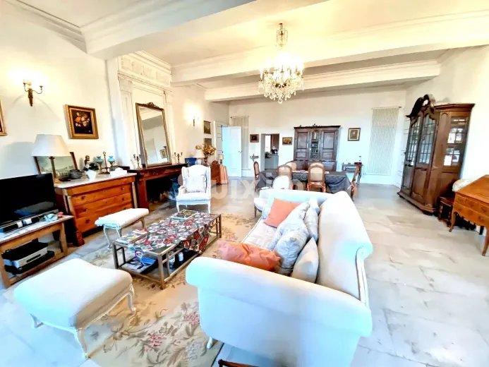 Maison à vendre à Saint-Jean-de-Védas - Saint Jean de Vedas :Propriété idéale Maison d'hôtes - Smart Propylaia (27)
