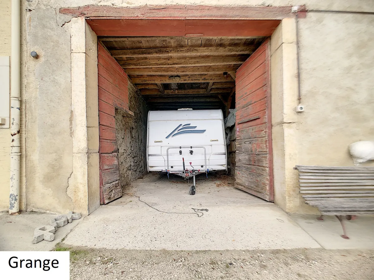 Luins for sale Farm Switzerland - cChic-immoHub your real estate portal