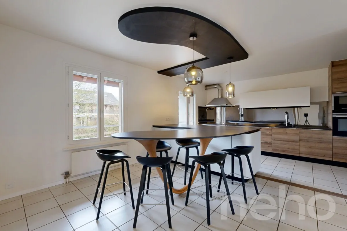 Athenaz zu verkaufen Angebautes Haus Schweiz - cChic-immoHub Ihr Immobilienportal