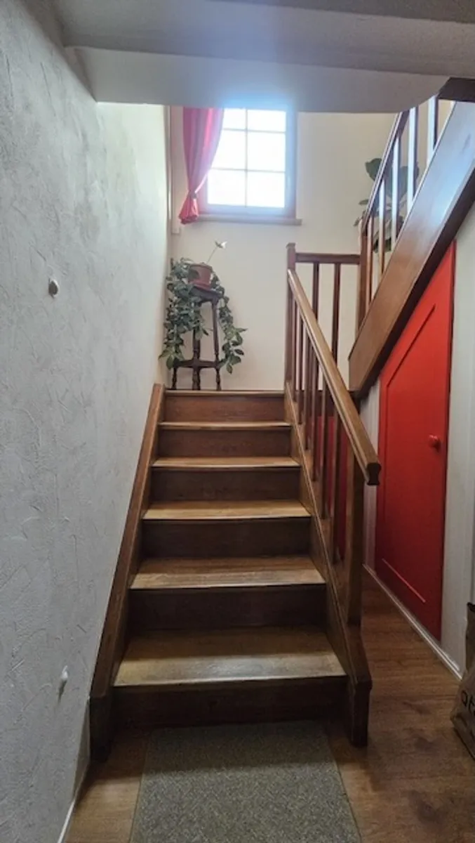 Fleurier zu verkaufen Angebautes Haus Schweiz - cChic-immoHub Ihr Immobilienportal