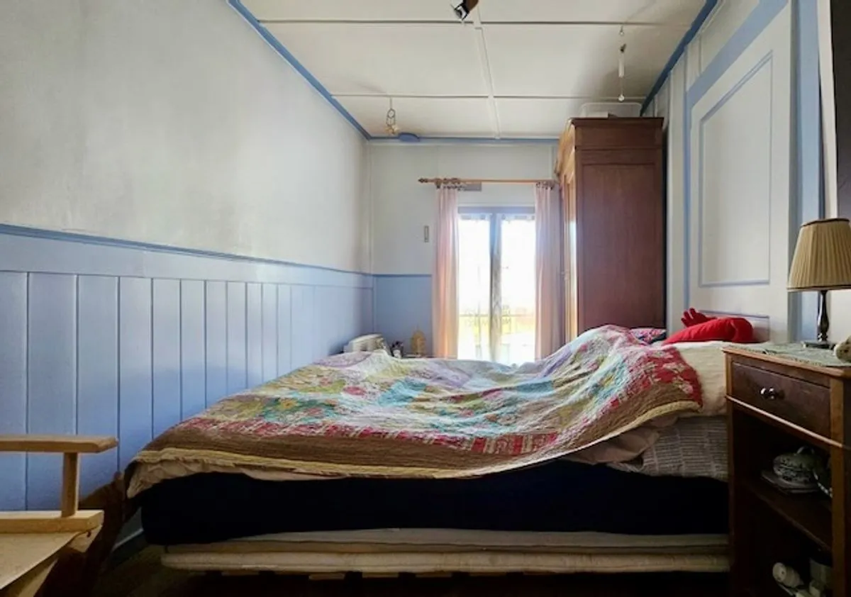 Fleurier zu verkaufen Angebautes Haus Schweiz - cChic-immoHub Ihr Immobilienportal