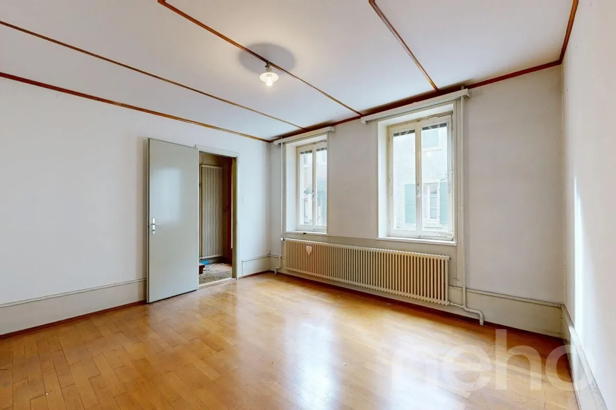 Bruderholz zu verkaufen Angebautes Haus Schweiz - cChic-immoHub Ihr Immobilienportal