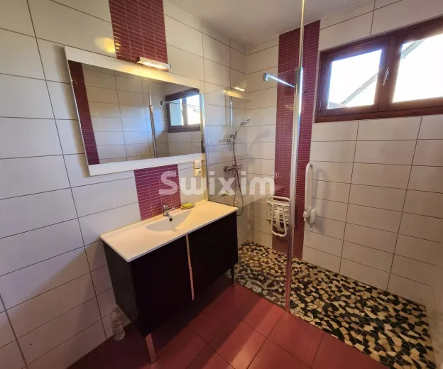 Haus zu verkaufen in Poligny - Smart Propylaia (17)