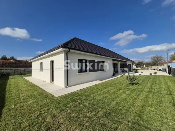 Casa in vendita a Le Deschaux (26)