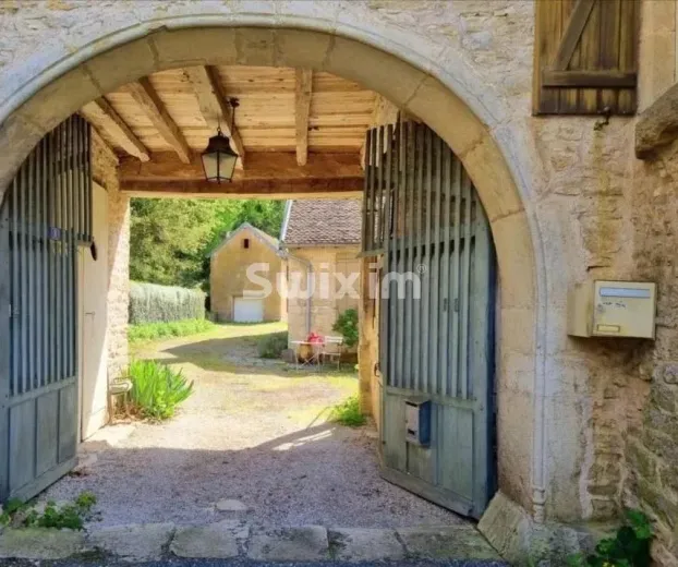 Casa in vendita a Rougemont - Casa unifamiliare in vendita a Rougemont, 10 locali, 310 m2 - Smart Propylaia (33)