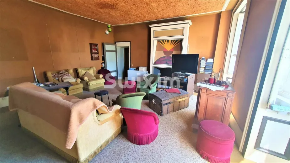 Casa in vendita a Rougemont - Casa unifamiliare in vendita a Rougemont, 10 locali, 310 m2 - Smart Propylaia (39)