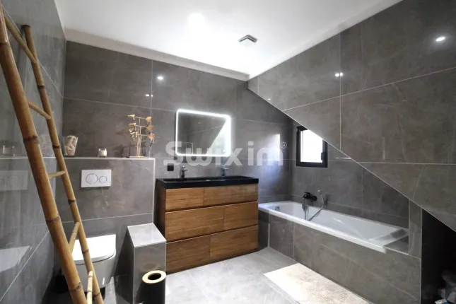 Haus zu verkaufen in Fréjus (6)