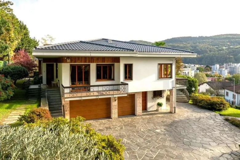 For sale Morbio Inferiore Villa Switzerland - cChic-immoHub your real estate portal