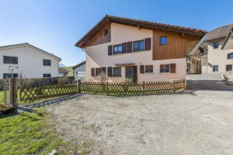 Zu verkaufen Enney Einfamilienhaus Schweiz - cChic-immoHub Ihr Immobilienportal