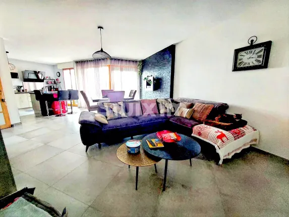 Wohnung zu verkaufen in Gex, 4 Zimmer, 91.64 m2