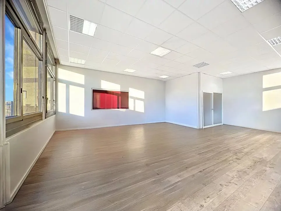 Satigny in affito Ufficio Svizzera - 
cChic-immoHub Il vostro portale immobiliare
