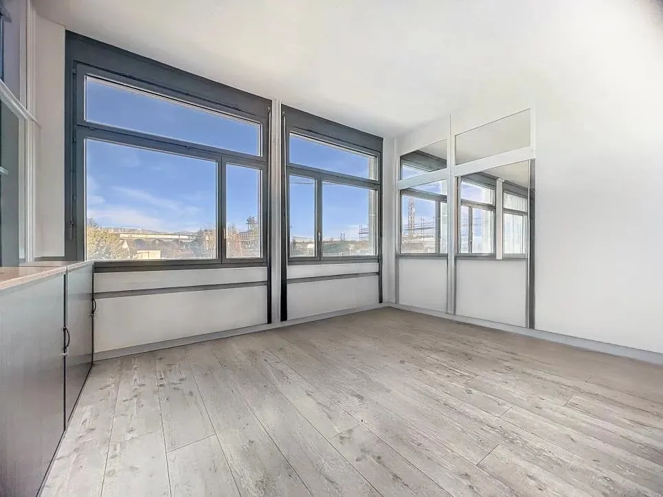 Satigny in affito Ufficio Svizzera - 
cChic-immoHub Il vostro portale immobiliare