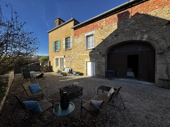 Maison à vendre à Avallon (17)
