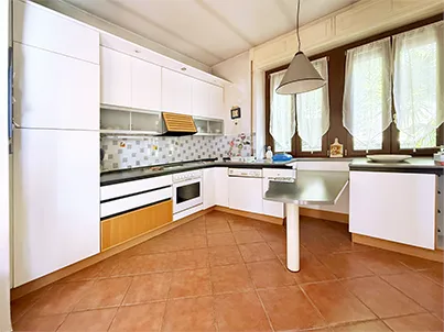 Capolago zu verkaufen Villa Schweiz - cChic-immoHub Ihr Immobilienportal