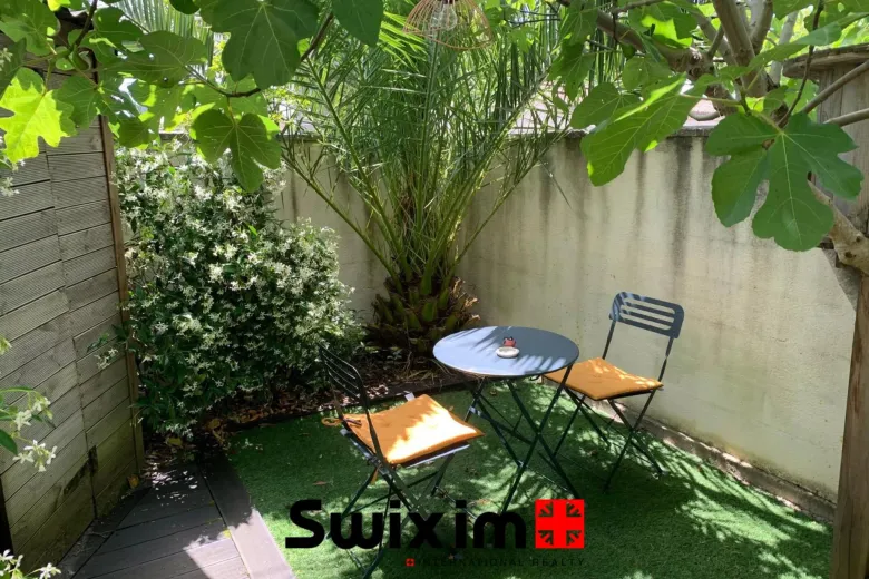 House for sale in Labarde - Charming 4-Room House with Modern Comforts in Labarde - Smart Propylaia (12)