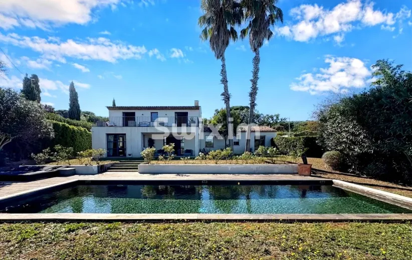 House for sale in Saint-Tropez - Smart Propylaia