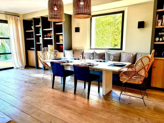 House for sale in Saint-Tropez (8)