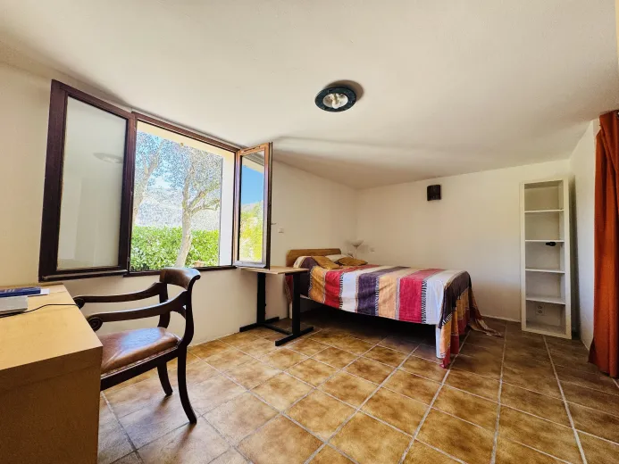 Casa in vendita a Bendejun - Villino affascinante con 4 camere a Bendejun - Smart Propylaia (15)