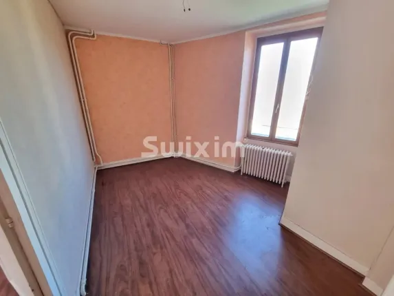 House for sale in Clamecy (8)