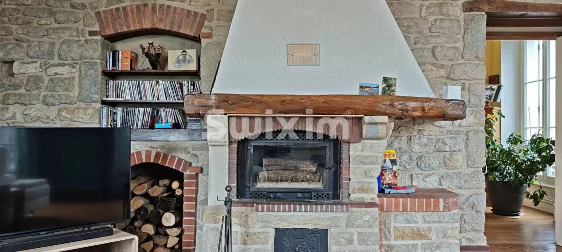 Haus zu verkaufen in Dole - Smart Propylaia (23)