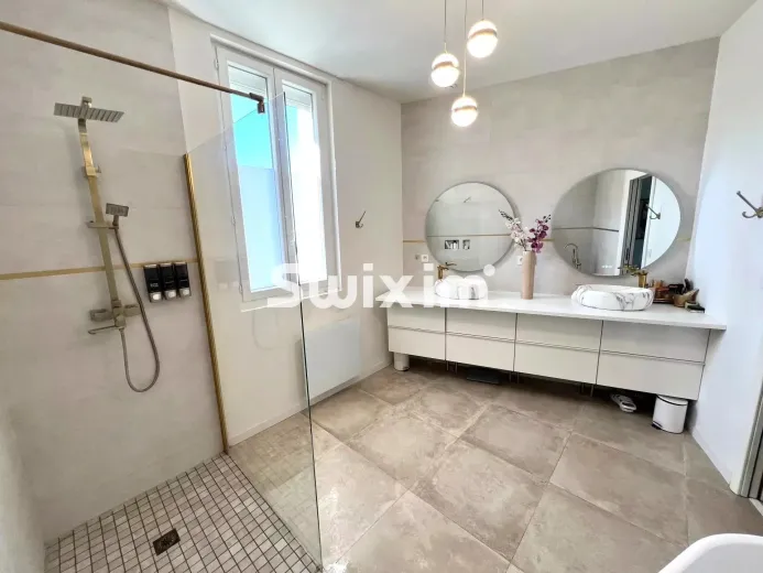 Haus zu verkaufen in Lons-le-Saunier - Einfamilienhaus zu verkaufen in Lons-le-Saunier, 7 Zimmer, 170.6 m2 - Smart Propylaia (9)