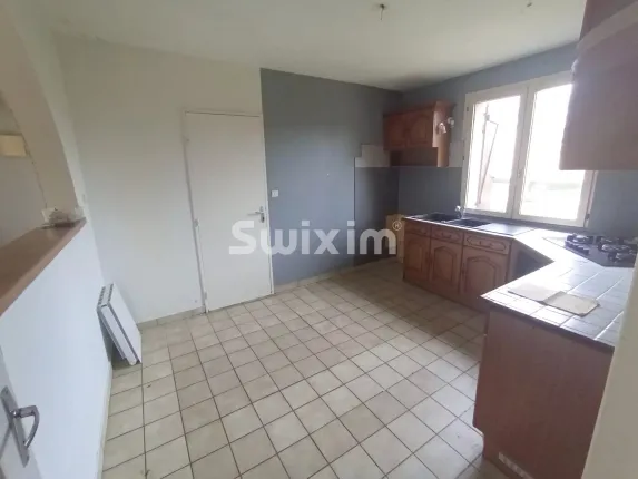 Maison à vendre à L'Isle-sur-Serein (8)