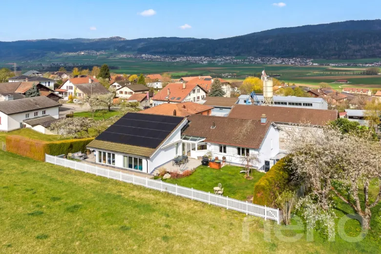 Zu verkaufen Einfamilienhaus Savagnier Schweiz - Schweiz - cChic-immoHub Ihr Immobilienportal